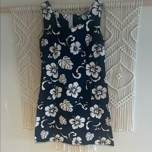 Floral Print Hawaiian dress - Navy and White